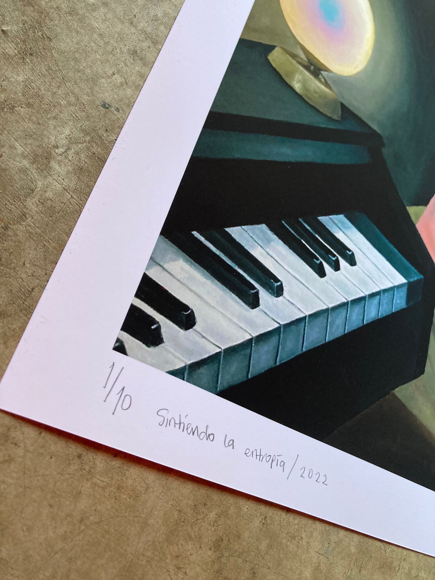 (A) Print “Sintiendo la entropía”